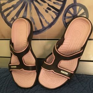 Crocs slip on sandals